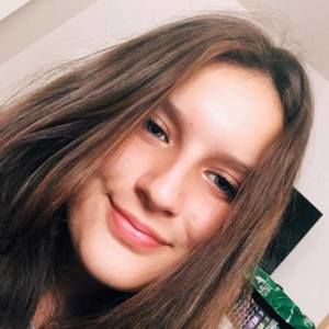 Meet your Posher, Iris